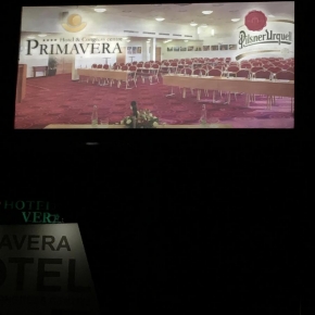 LED světelná reklama www.refinhome.cz